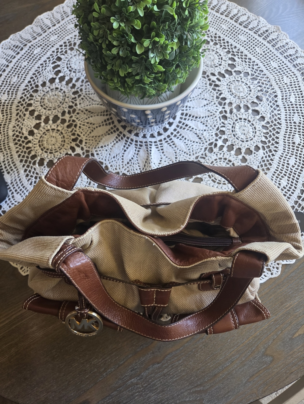 Michael Kors VTG. Drawstring Converse Sh.Bag. 💛🧡 - Picture 6 of 10